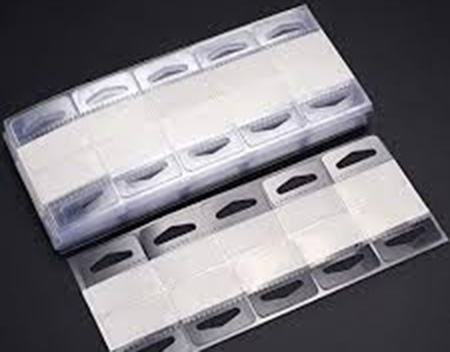 Glue dots used for gluing small things sold by Easitape